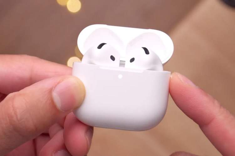 اپل تا ۲۰۲۶ برنامهای برای بروزرسانی عمده ایرپادز ندارد