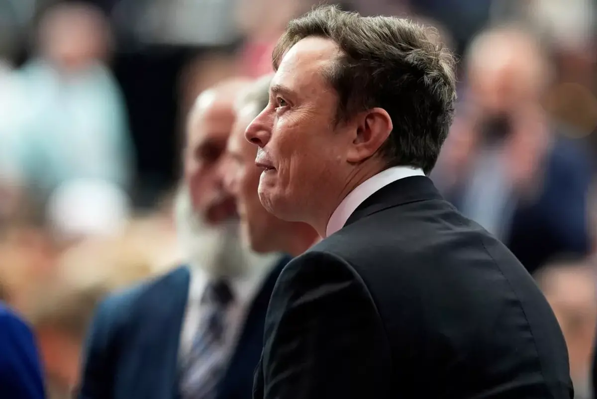 ایلان ماسک نیمتریلیون دلاری شد؛ ثروتی فراتر از تاریخ