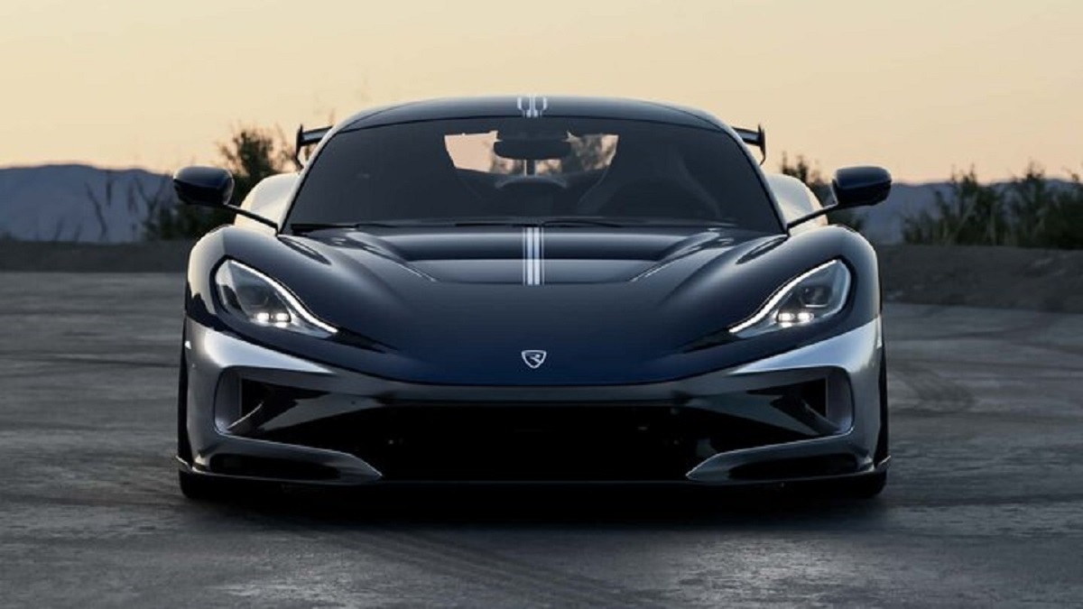 در تمام دنیا، فقط ۱۰ نفر مالک این خودرو میشوند