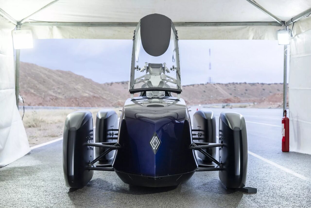 «رنو» بزرگترین مشکل خودروهای برقی را حل کرد