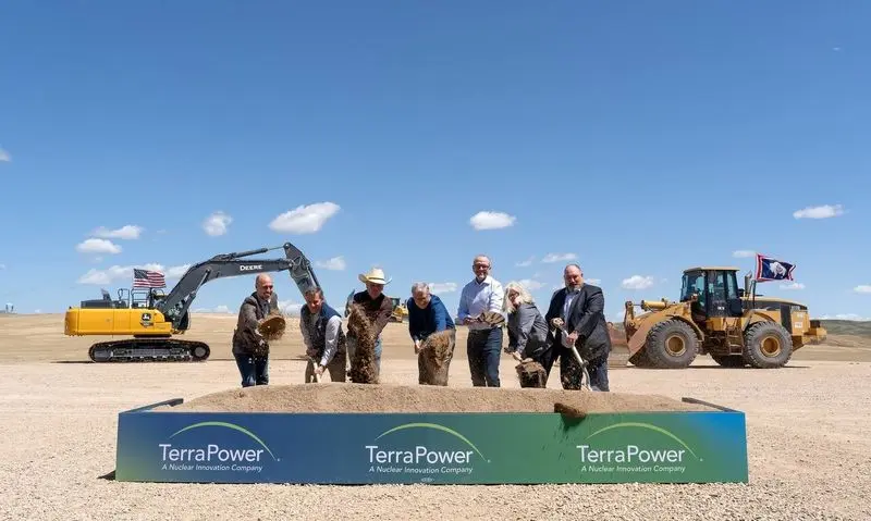 بیل گیتس در آستانه ساخت نیروگاه هستهای نسلجدید