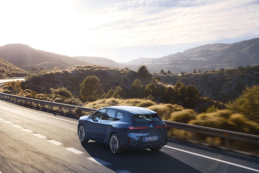 بی ‌ام‌ و iX3 جدید خودرو سال ۲۰۲۶ مجله تاپ گیر شد