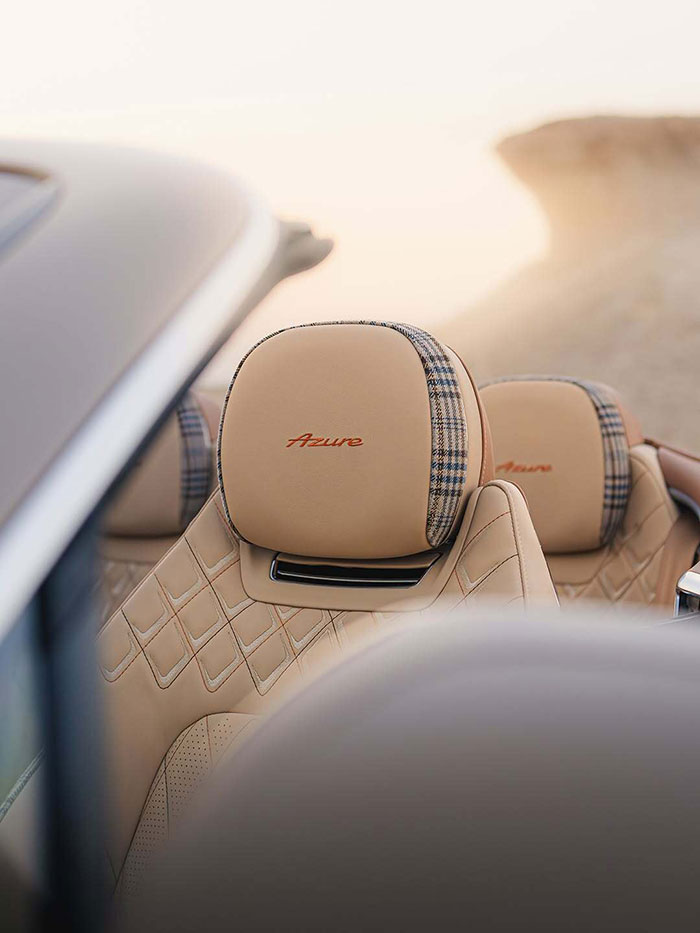 معرفی بنتلی آزور با الهام از زیبایی غروب خلیج فارس