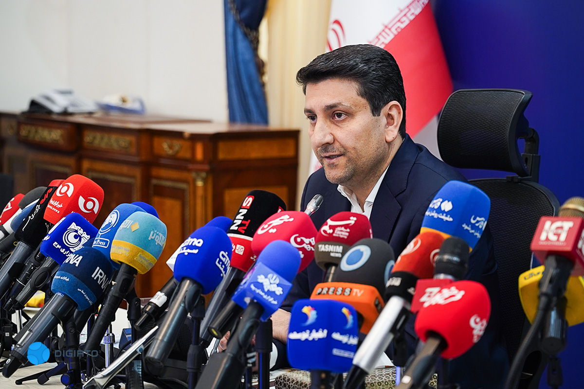 وزیر ارتباطات: به وضعیت پیش از دی ماه هم رضایت نمیدهیم، اینترنت باید بازتر شود وزیر ارتباطات: به وضعیت پیش از دی ماه هم رضایت نمیدهیم، اینترنت باید بازتر شود