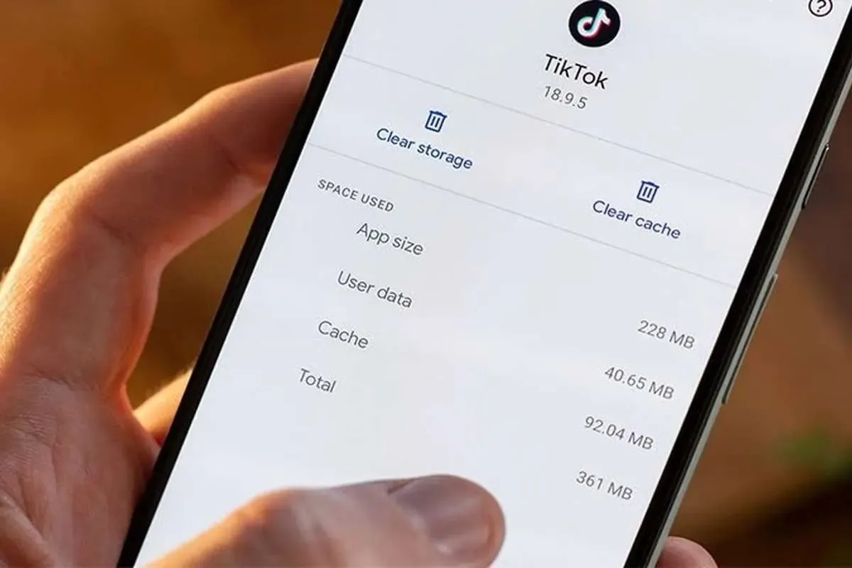چگونه باتری اصل و بدل تلفن همراه را تشخیص دهیم؟ چگونه باتری اصل و بدل تلفن همراه را تشخیص دهیم؟
